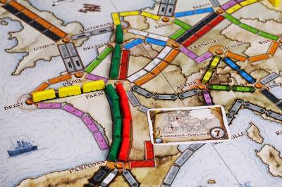 Купить Ticket to Ride. Европа. Настольная игра в БУКВАЕШКА